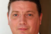 Quartly quits as JCDecaux Airport's sales director